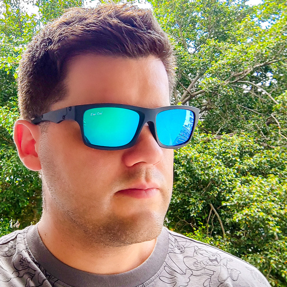 Charleston Men's Polarized Black Sport Mirrored Sunglasses (Blue