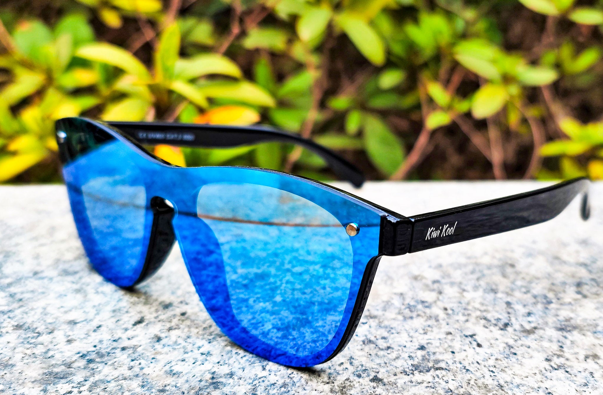 Key West unisex Mirrored Rimless Sunglasses- Vaporwave Futuristic Sunglasses with Blue Mirror Lenses